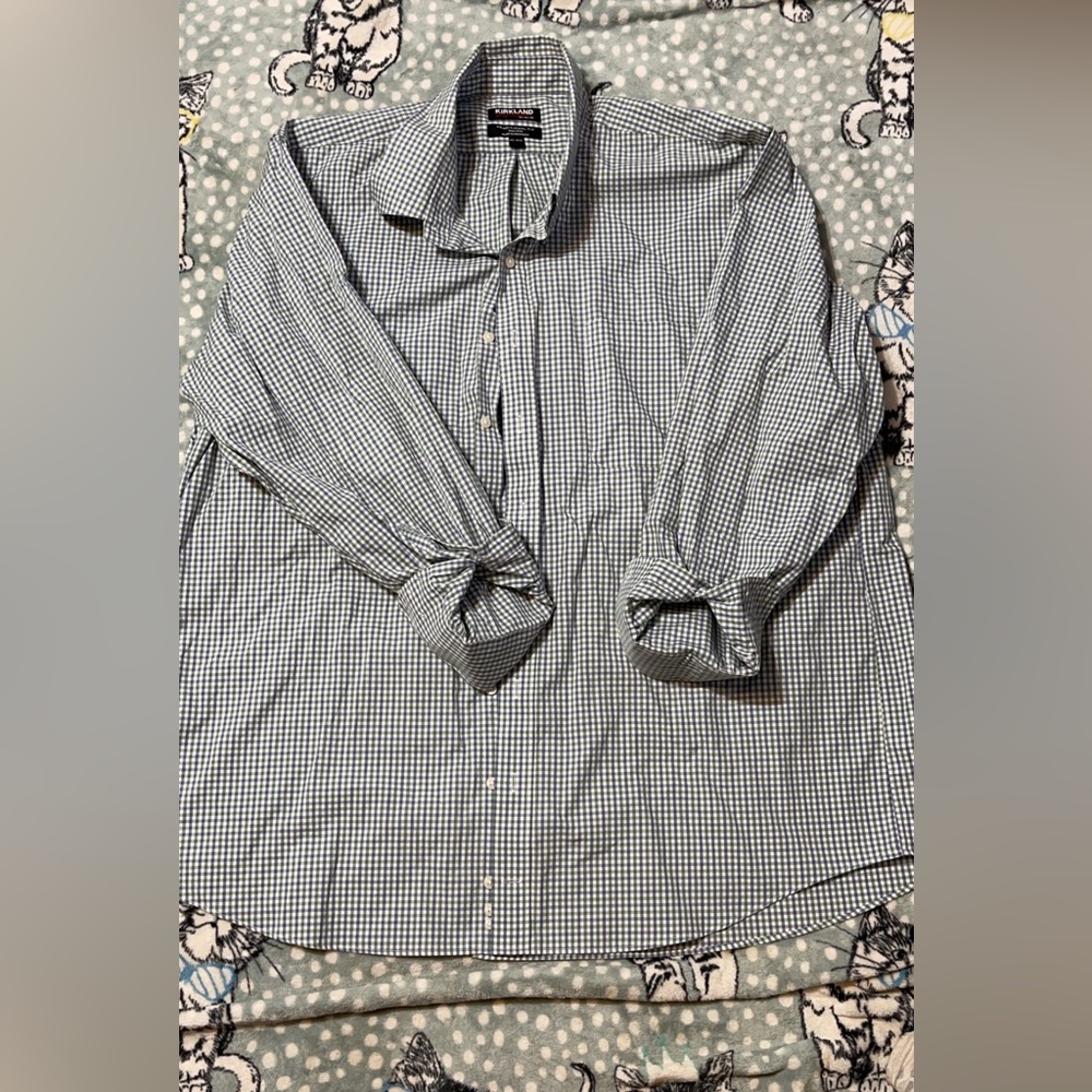 Men’s Kirkland button down